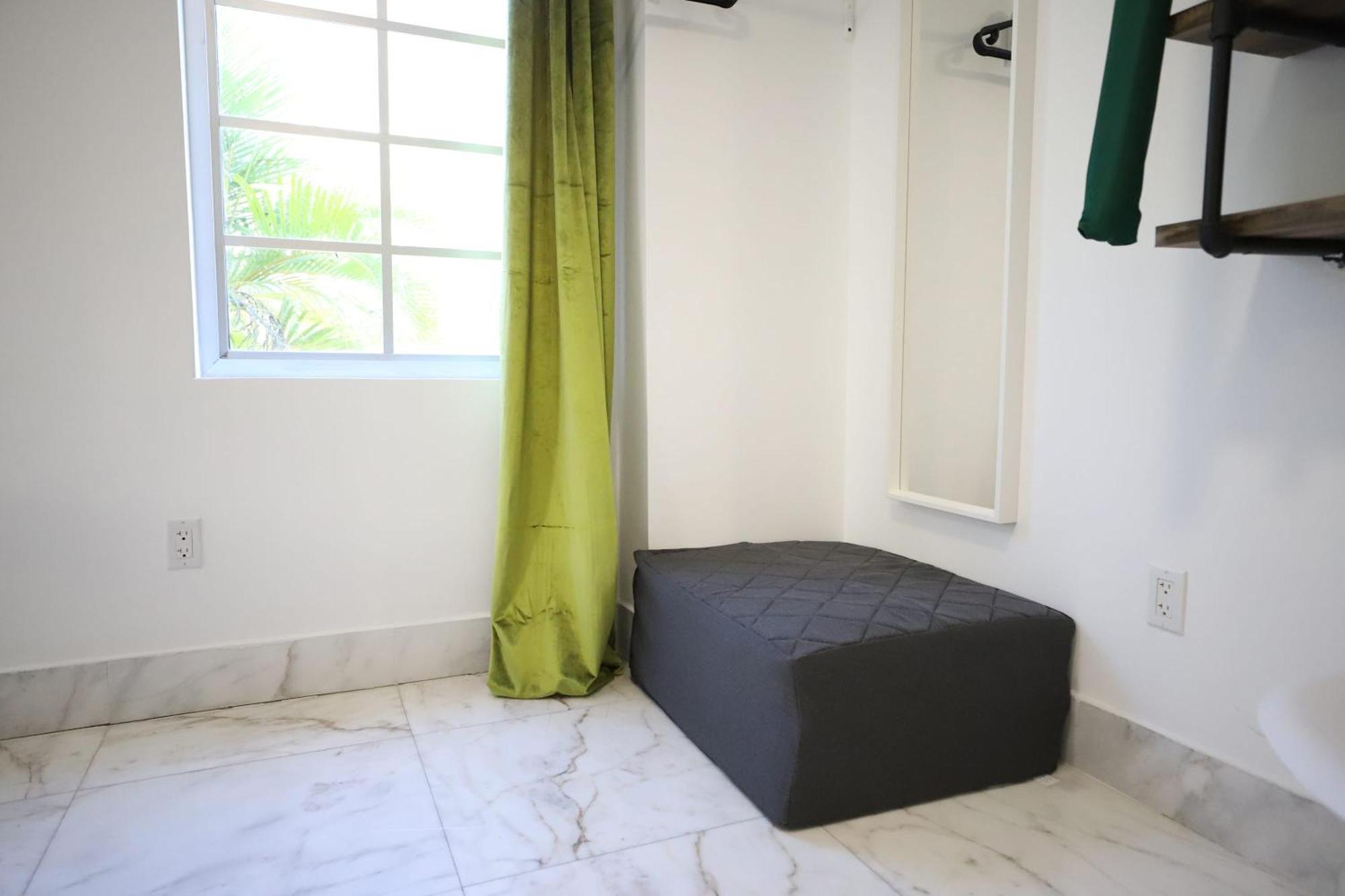 South Beach 2 Bedroom Family Pet Friendly Apartment With Free Parking On Premise Miami Beach Esterno foto